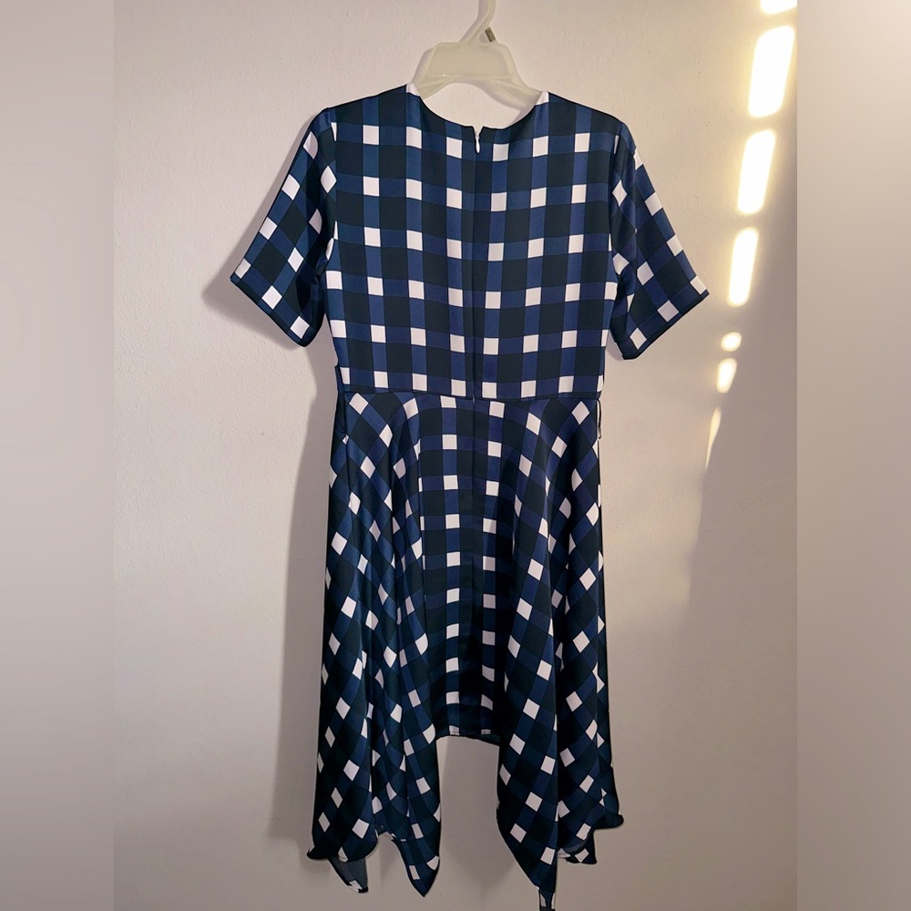 Banana Republic Fit and Flare Asymmetrical Gingham Dress - Size 6P